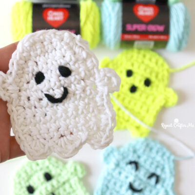 Glow-in-the-Dark Ghost Crochet Appliqués