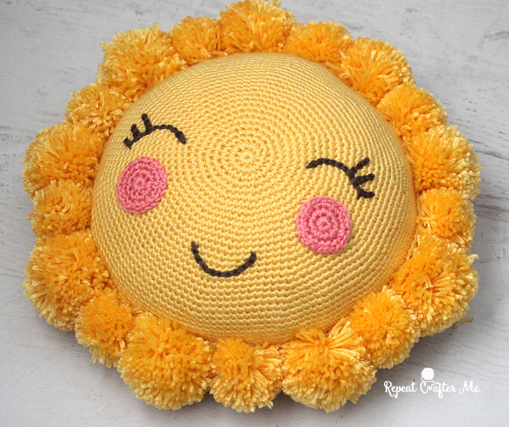 How to Crochet the Burst of Sunshine Pillow - This Pixie Creates