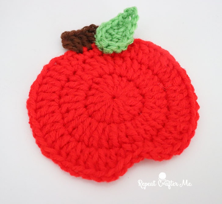 Crochet Apple Cozy - Repeat Crafter Me