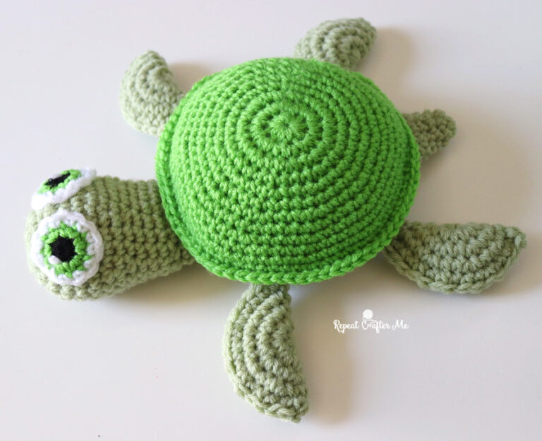 Crochet Sea Turtle Plushie - Repeat Crafter Me