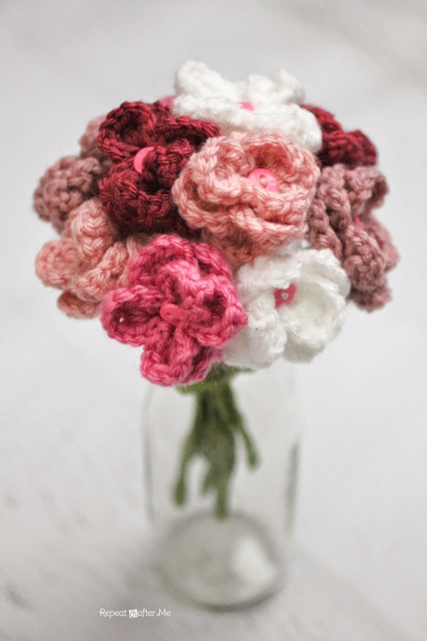 Crochet Flowers For Beginners: Basic Crochet Flower That You Will Love: Book  Of Flower Crochet