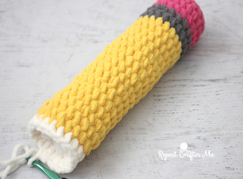 Giant Pencil Crochet Pattern – curiouspapaya