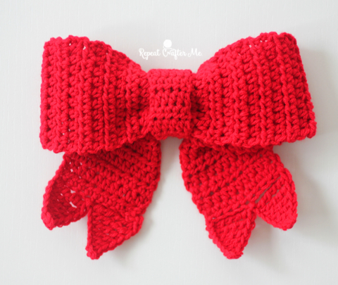 Crochet Big Red Bow - Repeat Crafter Me