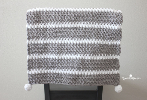 Bernat Blanket Yarn Blanket Crochet Patterns - Easy Crochet Patterns   Crochet blanket yarn, Crochet blanket bernat blanket yarn, Chunky crochet  blanket pattern