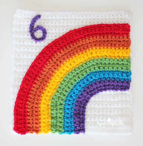 Free Crochet Toddler Quiet Book Pattern