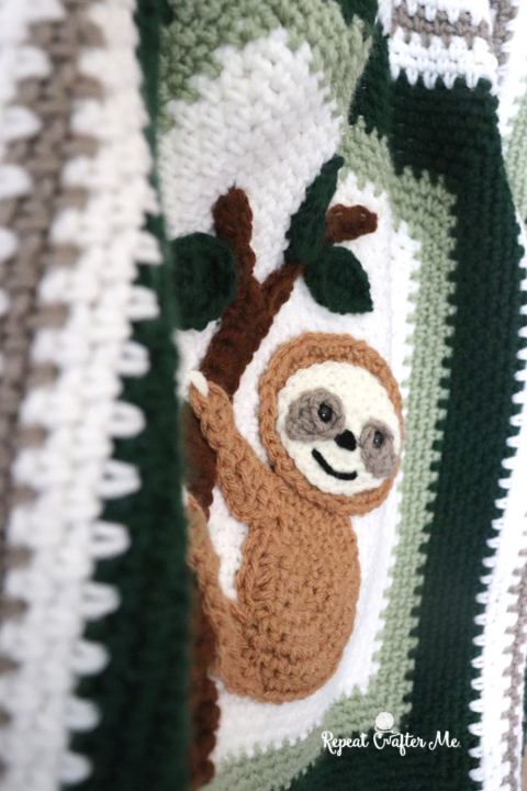 Kit Crochet With Me Amigurumi Sloth Mum and Baby by Casasol – Weft