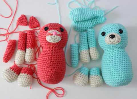 Tuna and Bones Toy Duo Crochet-Along LESSON 1 - Repeat Crafter Me