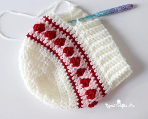 Crochet Lovebot Robot Hat - Repeat Crafter Me